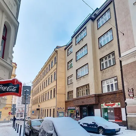 Skolska 14